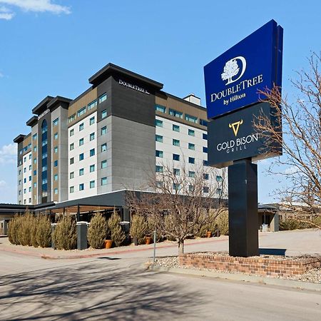 Doubletree By Hilton Rapid City Downtown Convention Center Exterior photo