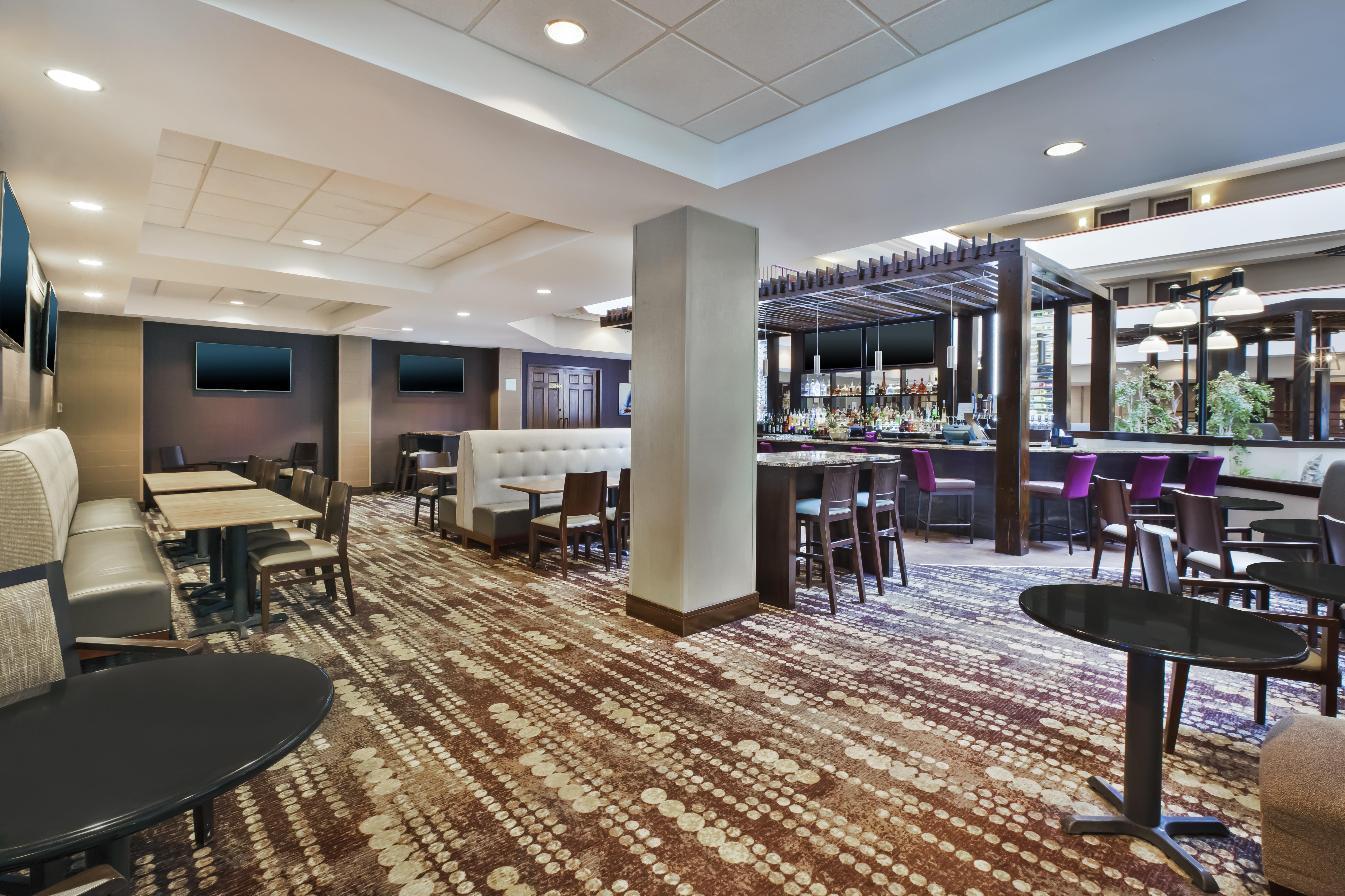 Doubletree By Hilton Rapid City Downtown Convention Center Exterior photo