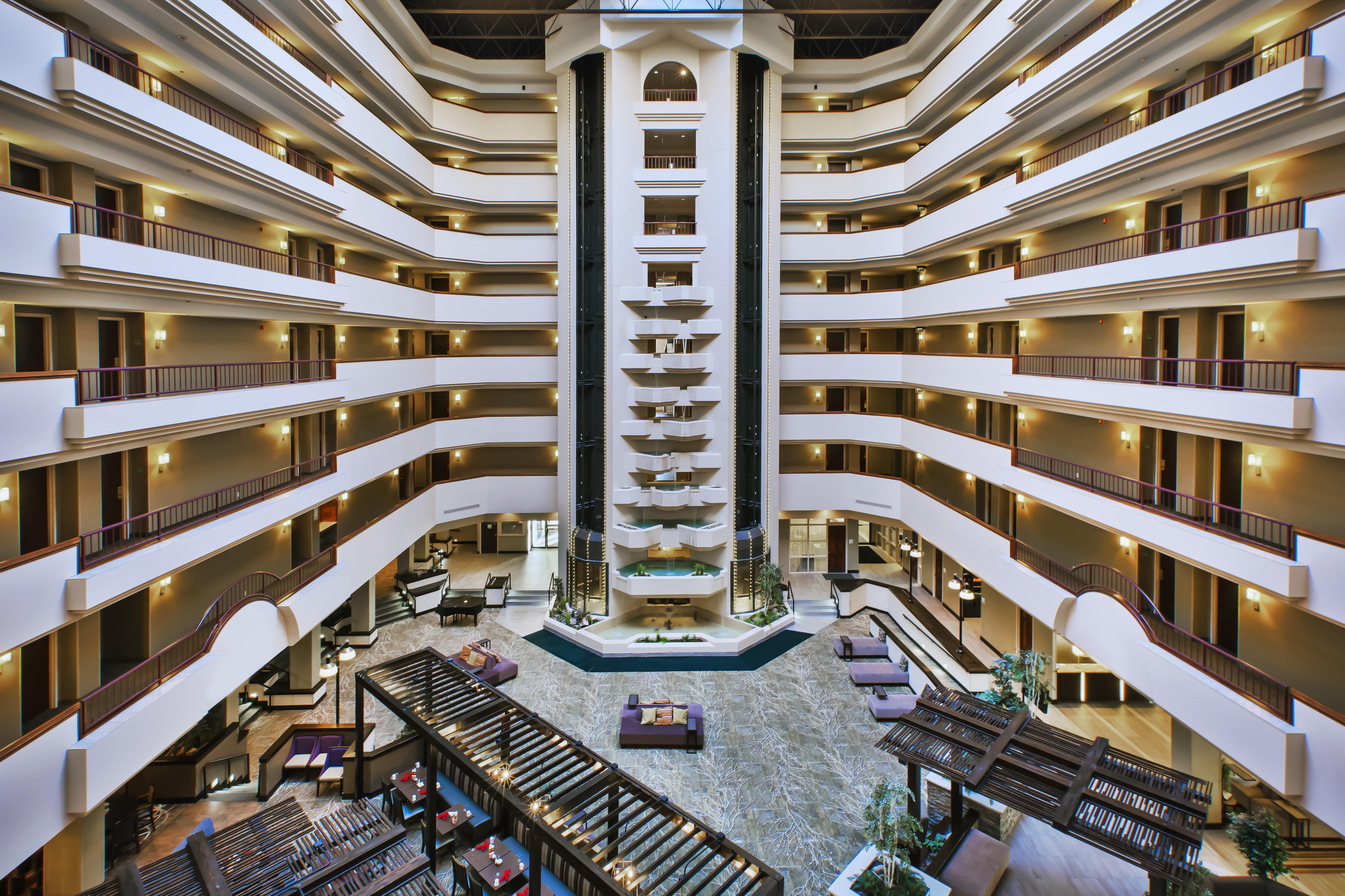 Doubletree By Hilton Rapid City Downtown Convention Center Exterior photo