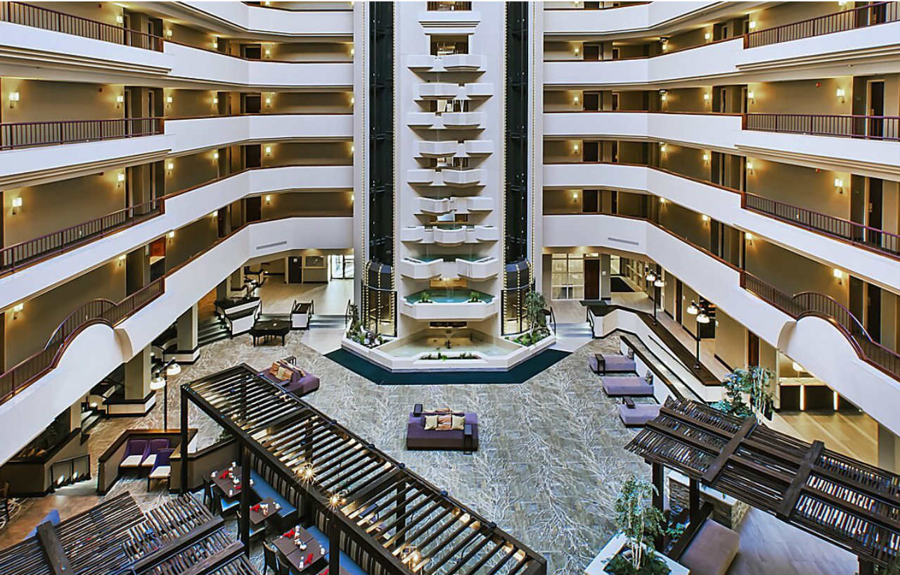 Doubletree By Hilton Rapid City Downtown Convention Center Exterior photo